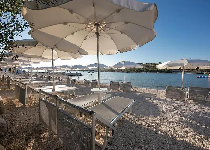 Appartement Luxury Poolside Oasis Split Trogir