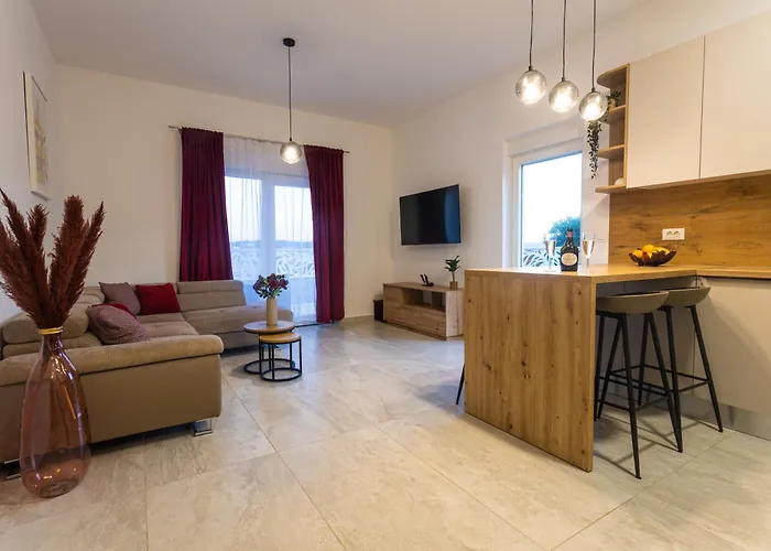 Appartement Luxury Poolside Oasis Split Trogir